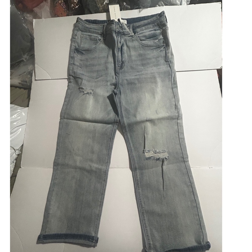 Risen Jeans Womens 2XL Light Wash Mid-Rise Loose Leg Distressed Denim Jeans
